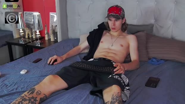 butterr_cupp 14-11-2024 video suckcock